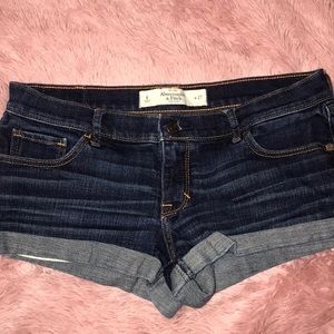 Abercrombie and Fitch Shorts (Size 4)